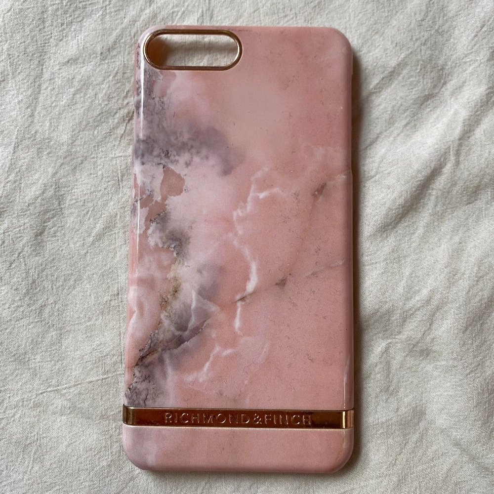 Richmond & Finch Pink Marble Case iPhone 8 Plus
